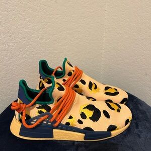 MEN’s Stylish Leopard Print Sneakers